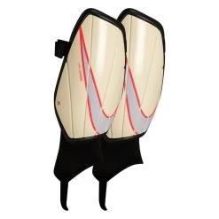 Nike Shin Pads Charge - Coconut Milk/Bright Crimson