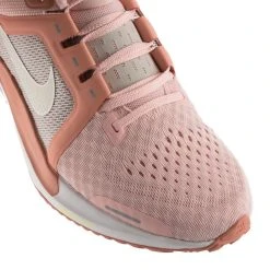 Nike Running Shoe Air Zoom Vomero 16 - Pink/Sail/Madder Root Woman 11 Nike Running Shoe Air Zoom Vomero 16 - Pink/Sail/Madder Root Woman -football 240a4268ae3e