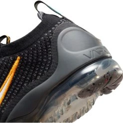 Nike Sneaker Air Vapormax 2021 - Black/White/University Gold/Dark Grey 21 Nike Sneaker Air Vapormax 2021 - Black/White/University Gold/Dark Grey -football 272033abb18a