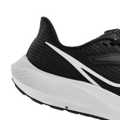 Nike Running Shoe Air Zoom Pegasus 39 - Black/White/Dark Smoke Grey -football 2b6dd5c249d8