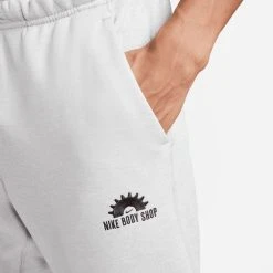 Nike Training Trousers Therma-FIT Fleece - Medium Grey Heather/Summit White/Black -football 3103bafbffd4