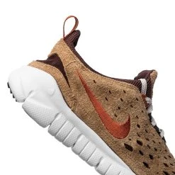 Nike Sneaker Free Run Trail - Brown/White -football 3449f1212b6a