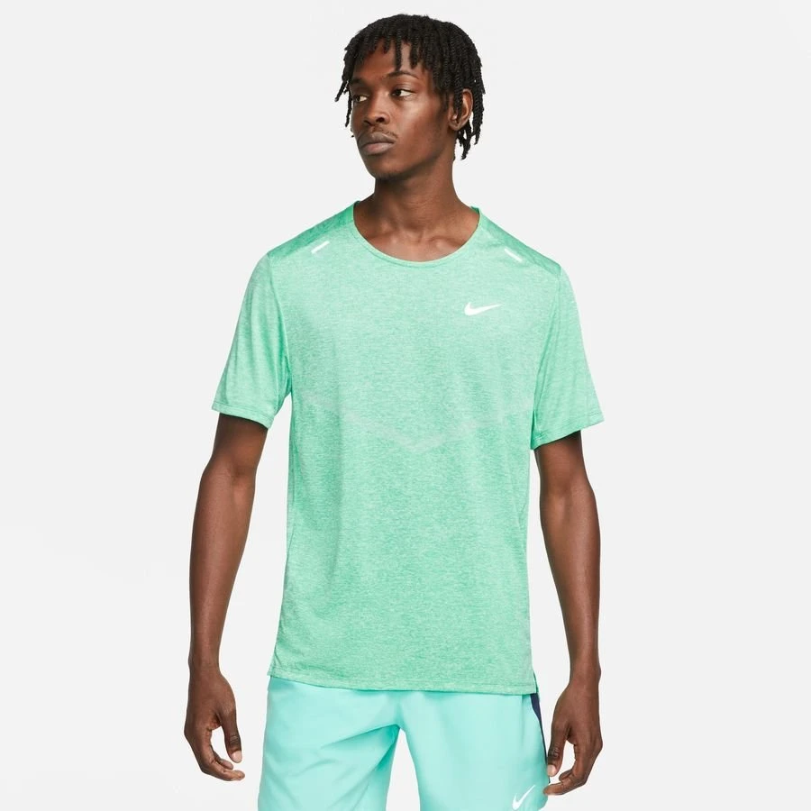 Nike Running T-Shirt Dri-FIT Rise 365 - Light Menta/Reflect Silver 1 Nike Running T-Shirt Dri-FIT Rise 365 - Light Menta/Reflect Silver