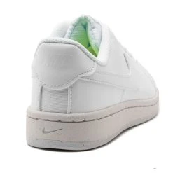 Nike Sneaker Court Royale 2 Next Nature - White -football 40d40f8cd42f