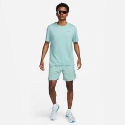 Nike Running T-Shirt Dri-FIT UV Miller - Mineral Green/Reflect Silver 9 Nike Running T-Shirt Dri-FIT UV Miller - Mineral Green/Reflect Silver -football 479ad5000e0f