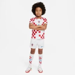 Nike Croatia Home Shirt 2022/23 Mini-Kit Kids