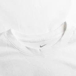 Nike T-Shirt NSW Club - White/Black -football 55f6a9d3b0e5