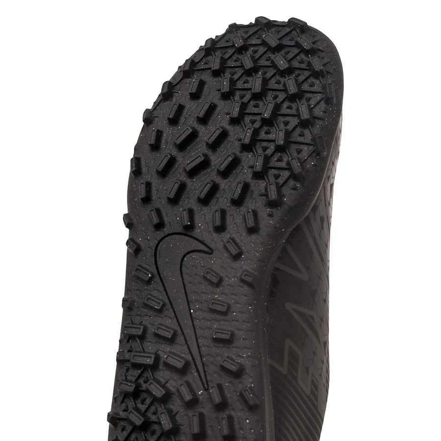 Nike Mercurial Vapor 15 Club Velcro TF - Black/Smoke Grey Kids 8 Nike Mercurial Vapor 15 Club Velcro TF - Black/Smoke Grey Kids - Image 8