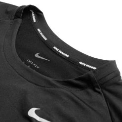 Nike Running Shirt Element Dri-FIT - Black/White -football 676634bb9184