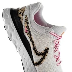Nike Running Shoe React Infinity Flyknit 3 - White/Black/Pink Prime Woman 14 Nike Running Shoe React Infinity Flyknit 3 - White/Black/Pink Prime Woman -football 6ef55538a89e