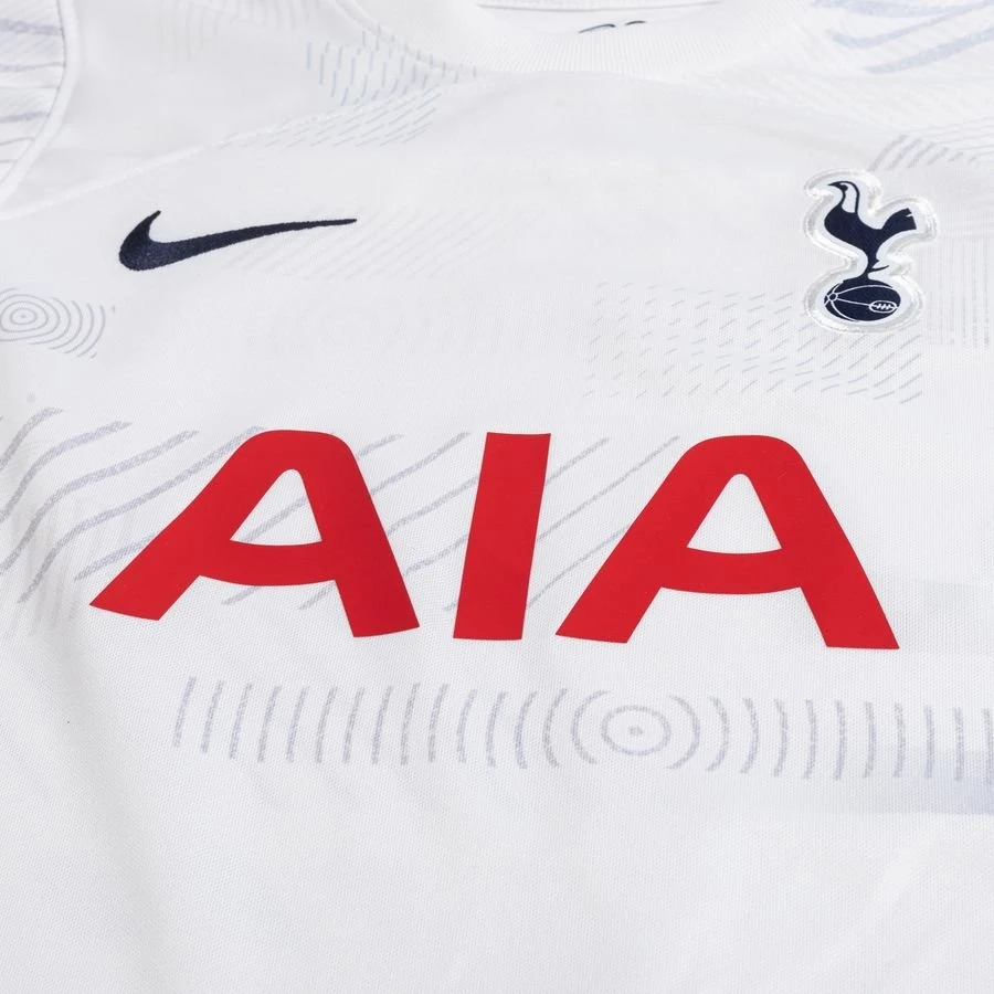 Nike Tottenham Home Shirt 2023/24 Mini-Kit Kids 4 Nike Tottenham Home Shirt 2023/24 Mini-Kit Kids - Image 4