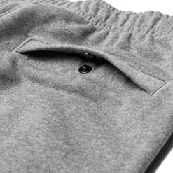 Nike Sweatpants NSW Club - Dark Grey Heather/Matte Silver/White -football 8205df569396