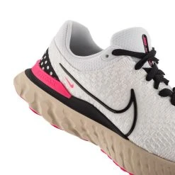 Nike Running Shoe React Infinity Run FK 3 - White/Black/Hyper Pink -football 87e32a778a02