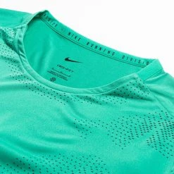 Nike Running T-Shirt Division Rise 365 - Green/Reflect Silver -football 8a1a1b5eba86