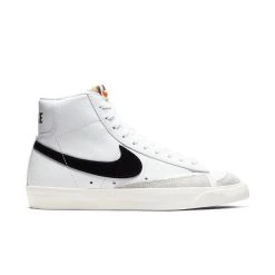 Nike Sneaker Blazer Mid '77 - White/Black Woman