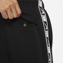 Nike Sweatpants NSW Fleece Joggers - Black/White -football 92bf956036e3