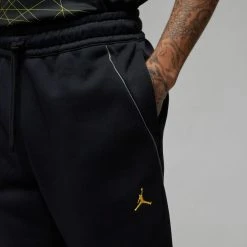 Nike Paris Saint Germain Fleece Pants Jordan X PSG - Black/Tour Yellow 17 Nike Paris Saint Germain Fleece Pants Jordan X PSG - Black/Tour Yellow -football a24ec072220e