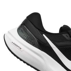 Nike Running Shoe Air Zoom Vomero 16 - Black/White/Anthracite -football ab9898a39f2e