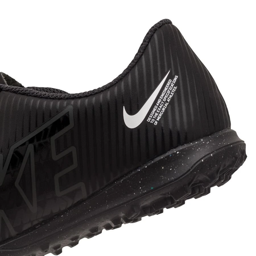 Nike Mercurial Vapor 15 Club Velcro TF - Black/Smoke Grey Kids 7 Nike Mercurial Vapor 15 Club Velcro TF - Black/Smoke Grey Kids - Image 7
