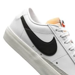 Nike Sneaker Blazer Low '77 Vintage - White/Black -football bdbe7d1dc4e9