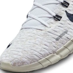 Nike Running Shoe Free Run 5.0 Next Nature - White/Obsidian -football c06168d620c8