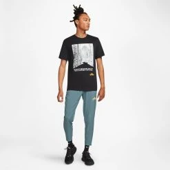 Nike Running T-Shirt Dri-FIT Trail - Black -football c0ec3f47447b