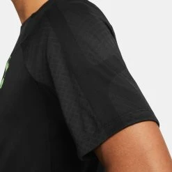 Nike Tottenham Training T-Shirt Dri-FIT Strike - Black/Volt 7 Nike Tottenham Training T-Shirt Dri-FIT Strike - Black/Volt -football cbd28319f1d0