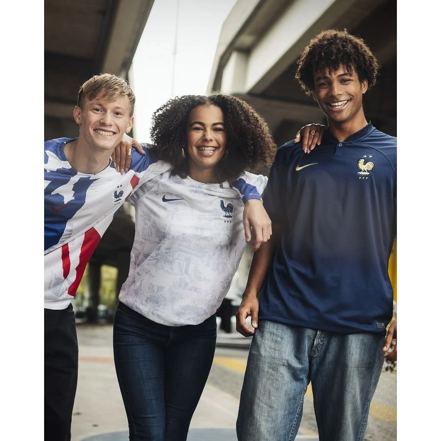 Nike France Home Shirt 2022/23 Kids Long Sleeves 2 Nike France Home Shirt 2022/23 Kids Long Sleeves - Image 2