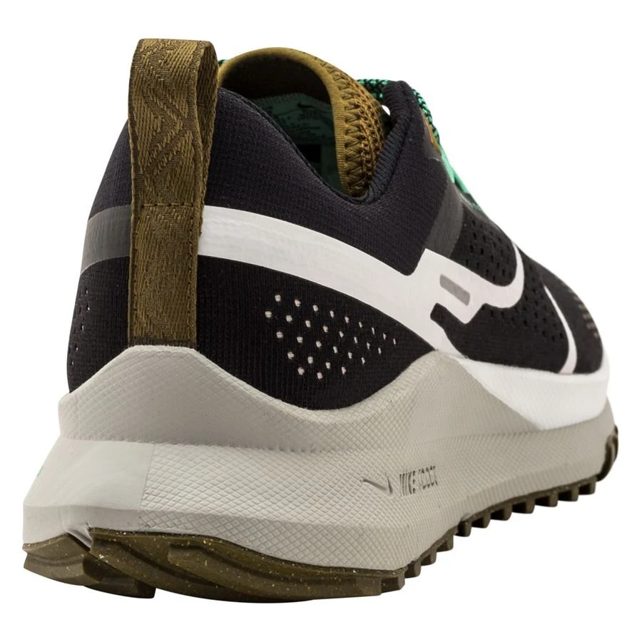 Nike Running Shoe React Pegasus Trail 4 - Black/White/Olive Flak 3 Nike Running Shoe React Pegasus Trail 4 - Black/White/Olive Flak - Image 3