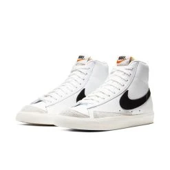 Nike Sneaker Blazer Mid '77 - White/Black Woman -football d4e46f83e31a