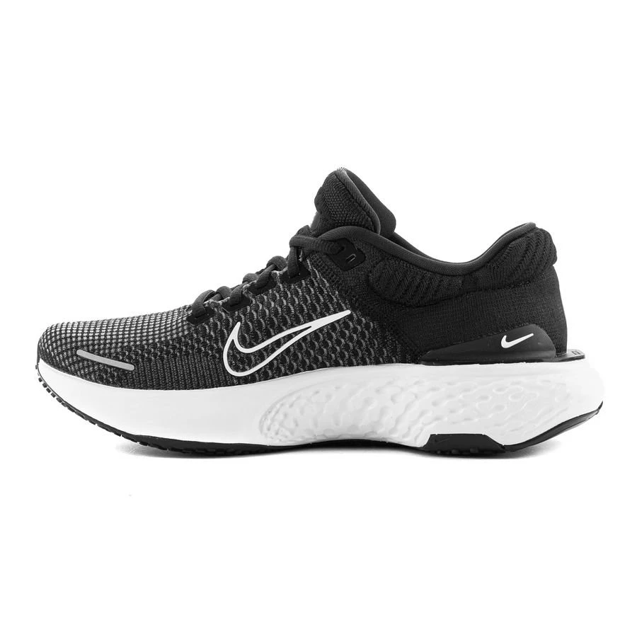 Nike Running Shoe ZoomX Invincible Run FK 2 - Black/Summit White 2 Nike Running Shoe ZoomX Invincible Run FK 2 - Black/Summit White - Image 2