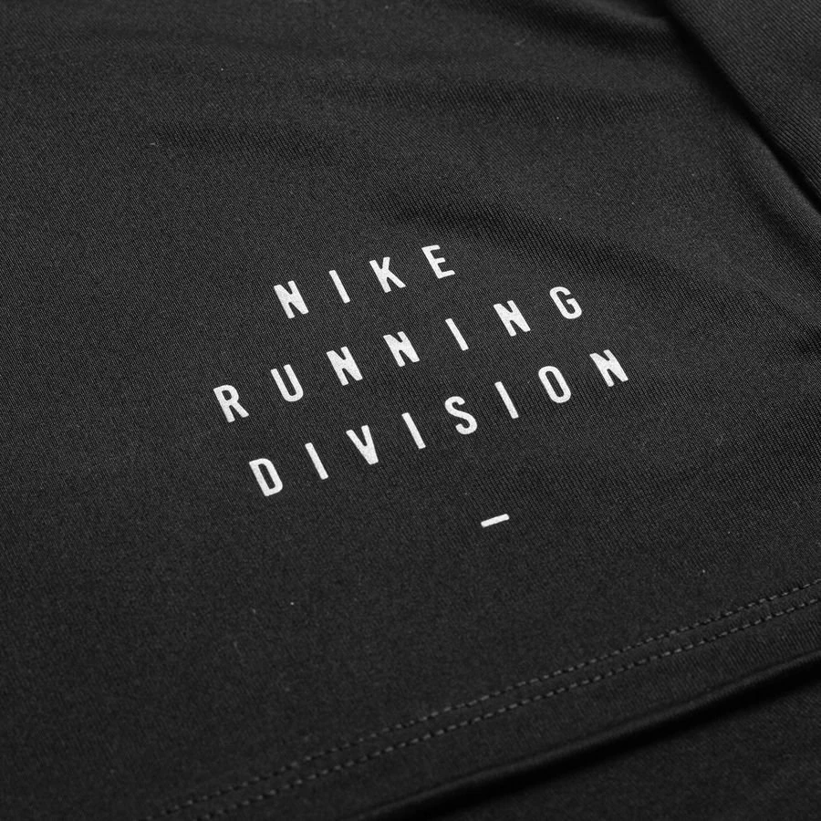 Nike Running T-Shirt Division Rise 365 - Black 2 Nike Running T-Shirt Division Rise 365 - Black - Image 2