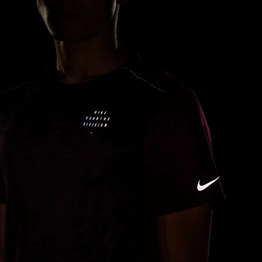 Nike Running T-Shirt Dri-FIT Run Division Rise 365 - Purple/Reflect Silver 5 Nike Running T-Shirt Dri-FIT Run Division Rise 365 - Purple/Reflect Silver - Image 5