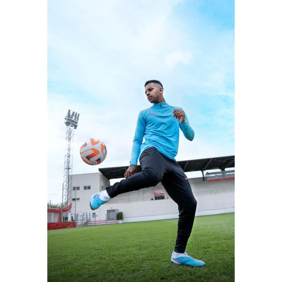 Nike Phantom GX Elite SG-PRO PLAYER EDITION Blast - Baltic Blue/Pink Blast/White/Laser Blue 2 Nike Phantom GX Elite SG-PRO PLAYER EDITION Blast - Baltic Blue/Pink Blast/White/Laser Blue - Image 2