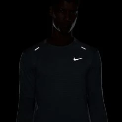 Nike Running Shirt Therma-FIT Repel Element Crew - Smoke Grey/Reflect Silver -football f18bf328e404