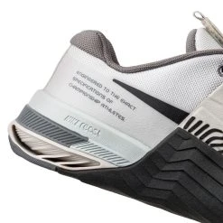 Nike Running Shoe Metcon 8 - Black/Light Bone/Photon Dust -football fd5a23855437